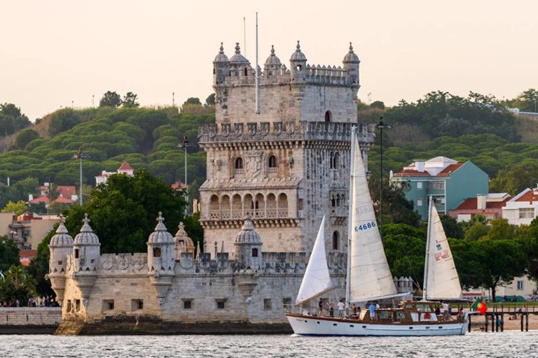 38600196 473547386443201 1952252744169422848 n 768x512