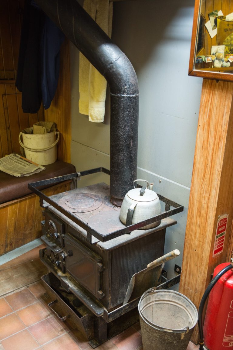 5. Coal stove main cabin all they had in 1902 for heat and cooking 768x1152