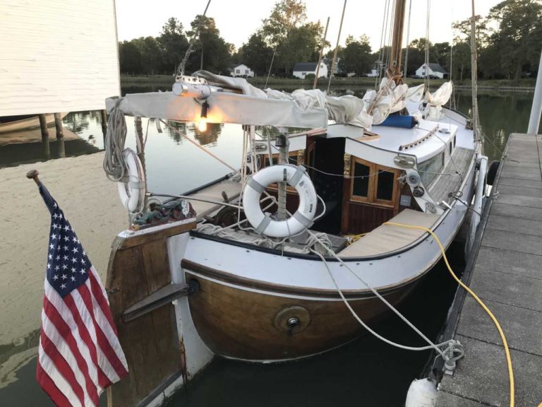 Catalina Stern View 768x576