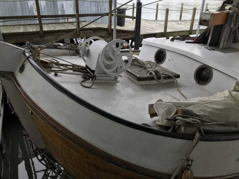 Catalina Windlass 768x576