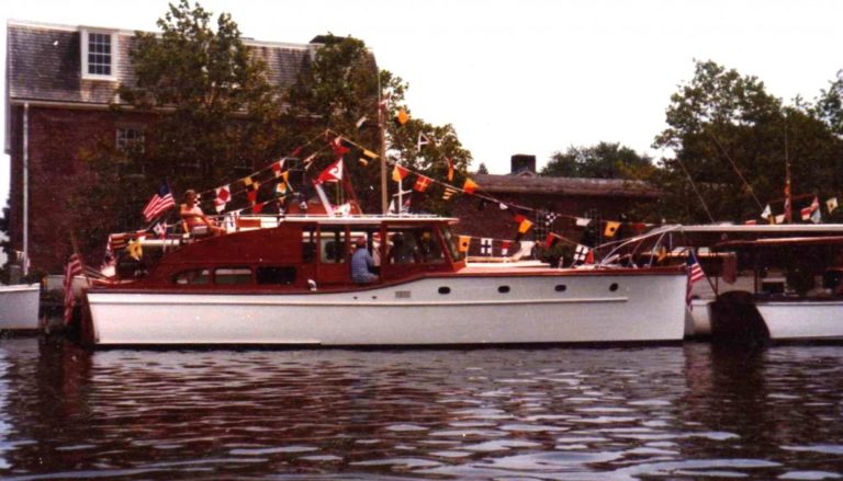Nisca at Mystic Boatshow c1950 1024x585 1 768x439