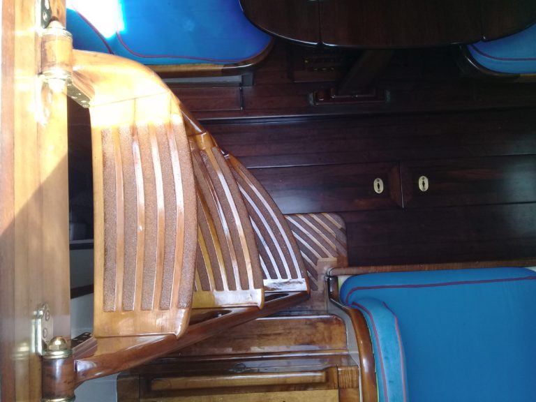 Pilar Companionway Ladder5 768x576