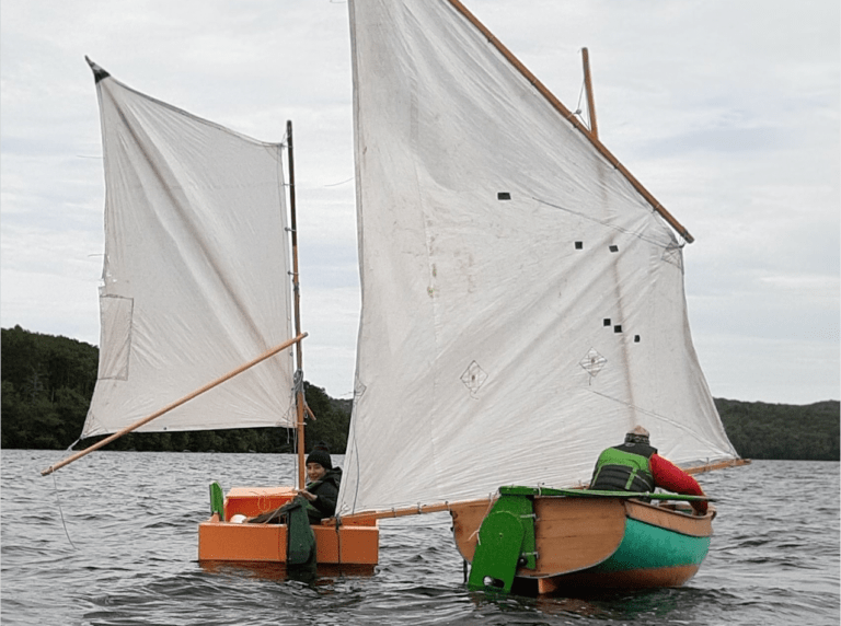 hoisting the balance lug on Clementine copy 768x572