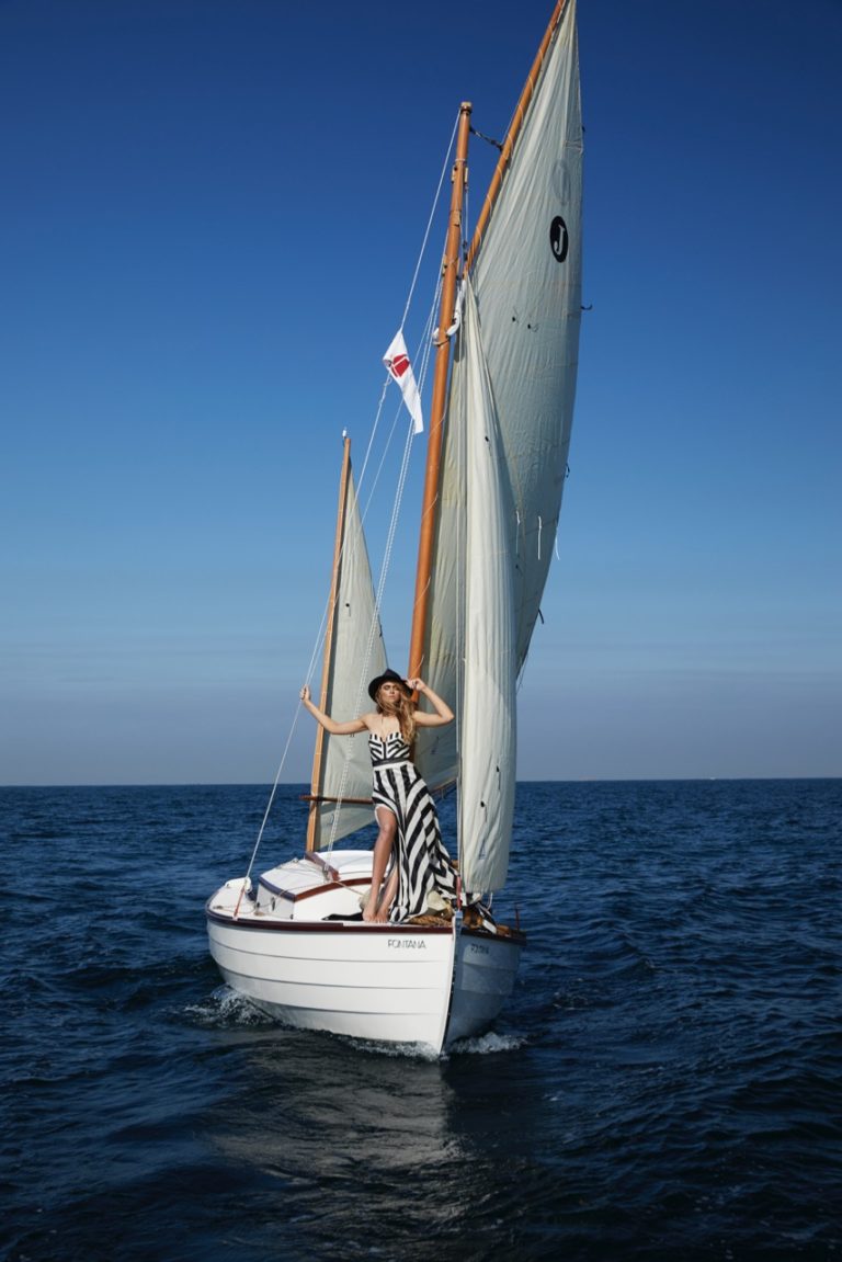 1610 RECCE TPFF RESORT SWIM 0918 768x1151