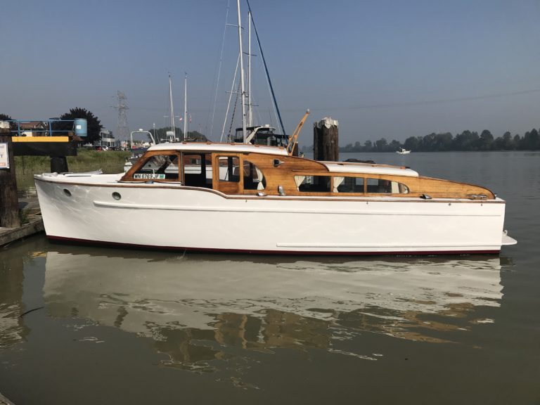 1955 Benson Monk Cruiser Saffron 768x576