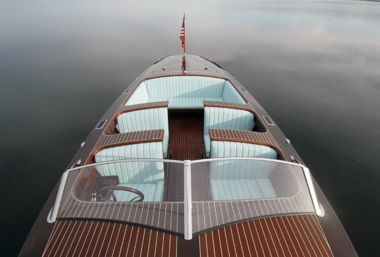 20120531 VanDamCustomBoats 2347 768x521