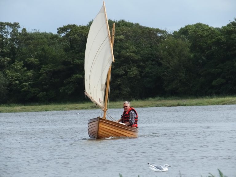 9ft clinker dinghy 004 768x576