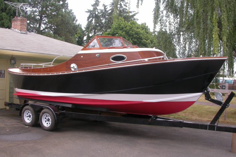 26' Sportsfishing Bartender