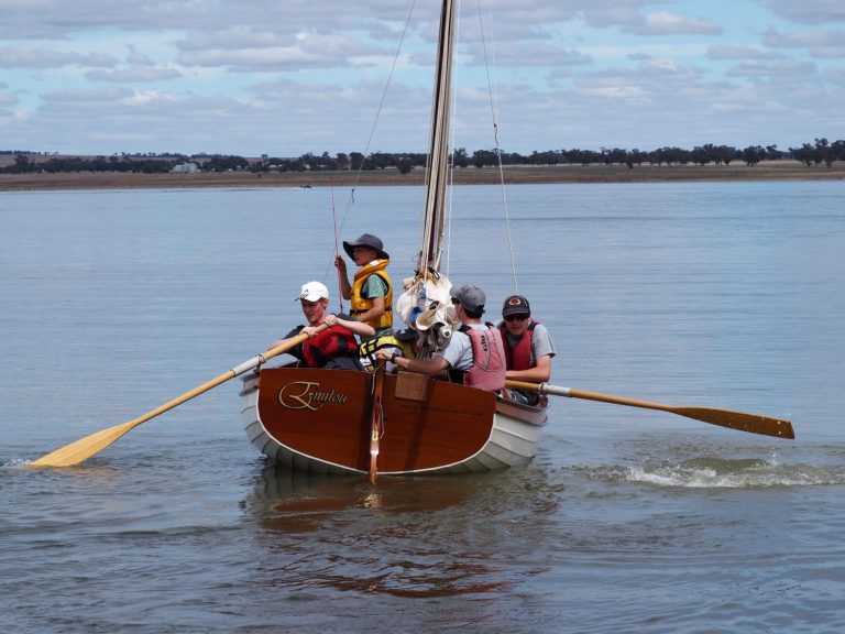 Emilou under power 768x576