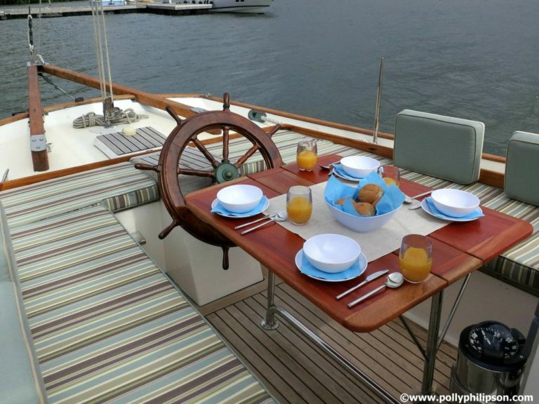 F98344DD C2CD 451F 9DFF 51FF3BA8F88B 768x576