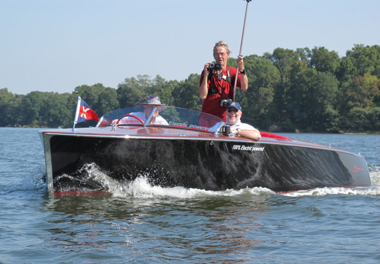 Ian Bruce 22' electric launch Ian Bruce 22' electric launch