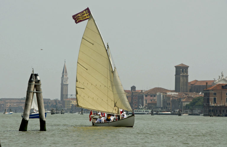 Molly in Venice 2008 Kathys picture 768x499