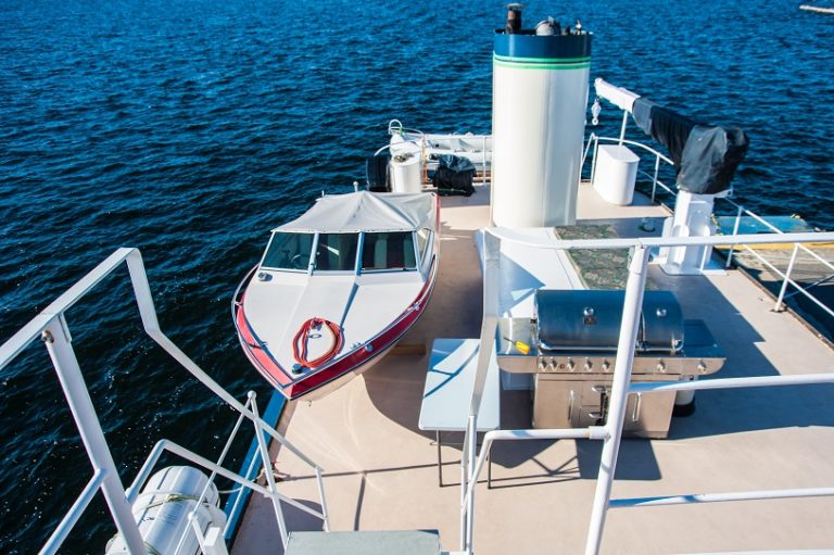 Prescotont Boat Deck 768x511