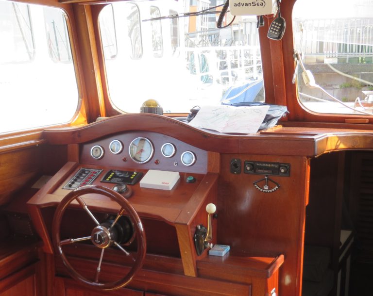 Rebuilt Steering Pedestal 768x610