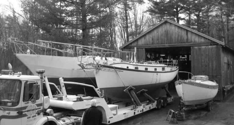 Three boats BW 768x411