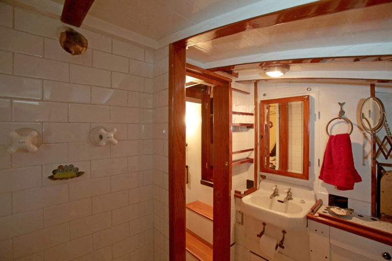 Winifred shower 768x512