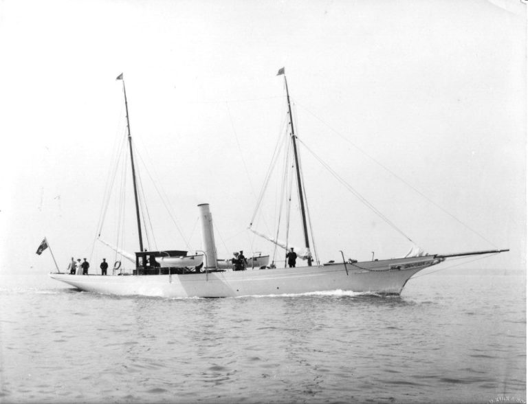 Yacht AMAZON 1885 01 About 1910 768x588