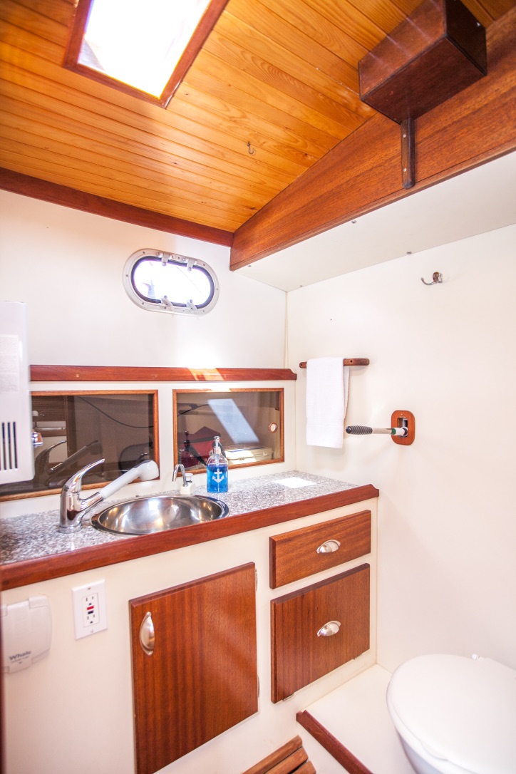 E188C85F 5BAD 4BD1 AD69 F6B5E8EC7297 1 105 c