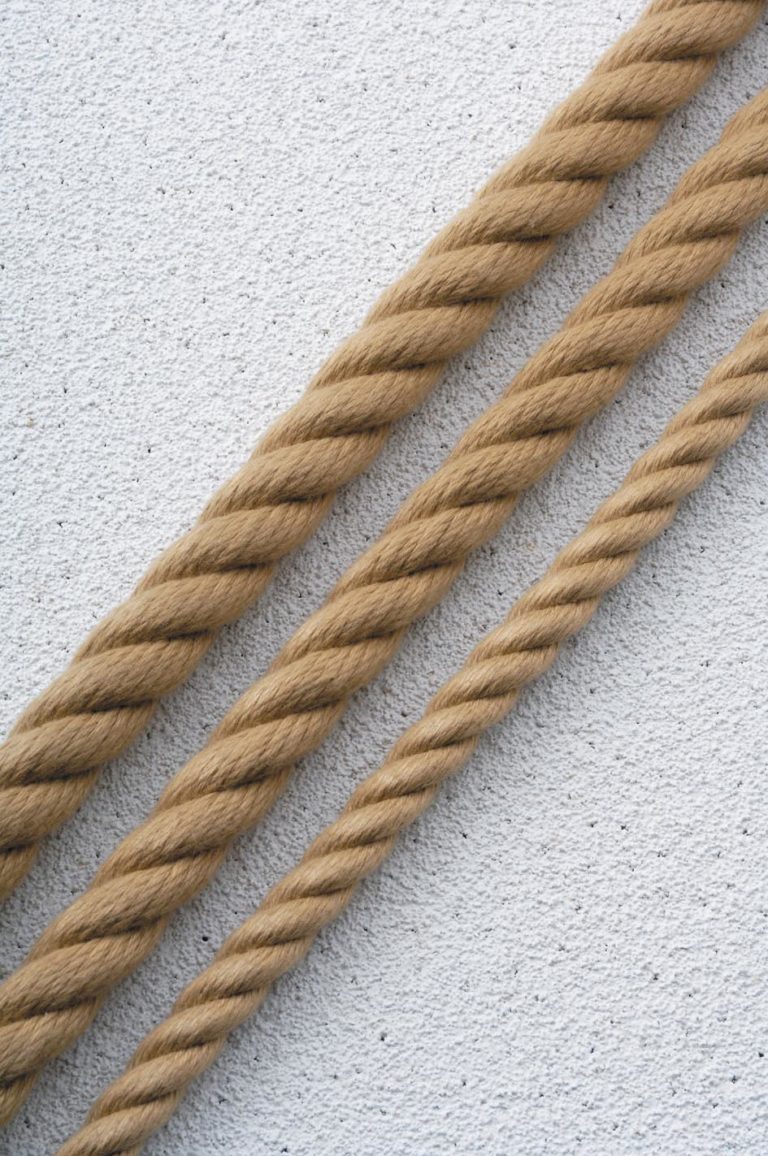 3StrandPolyesterStd 768x1156