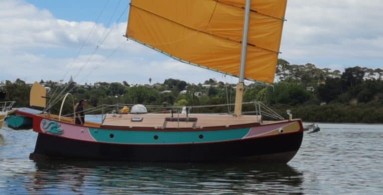 02 FanShi full sail nrcrop 768x391