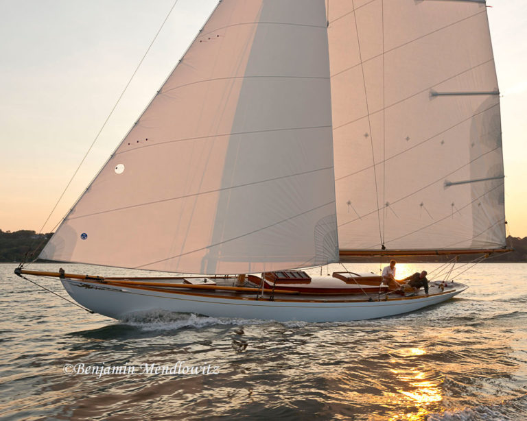 1242191 WCBS 1 768x614