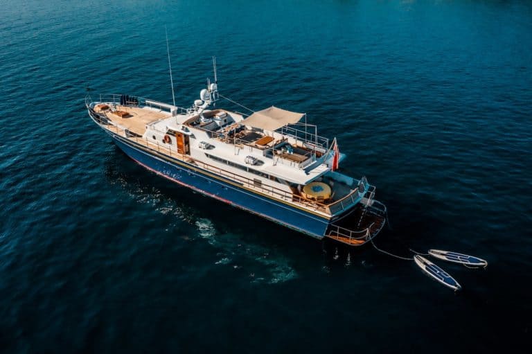 603e0b74af8b4291bdc10896 south france esterel shipyard refit exterior chantella fly new 768x511