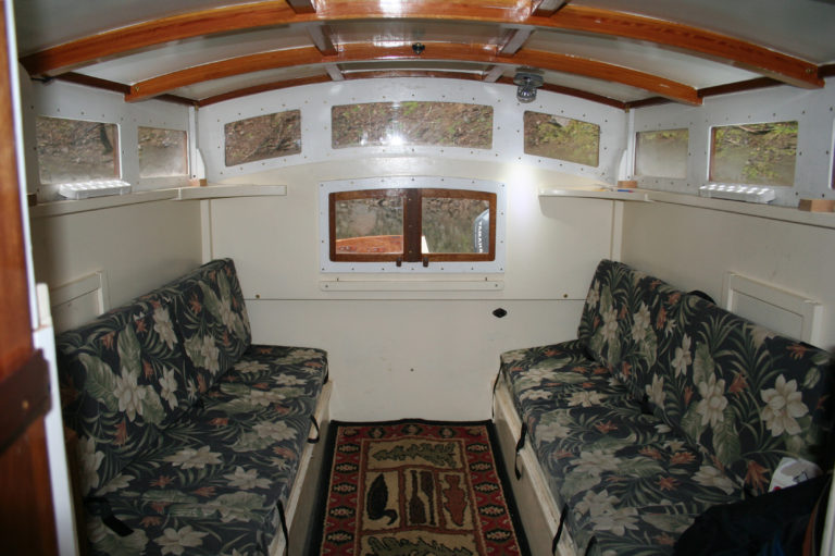 BenchInteriorPS 768x511