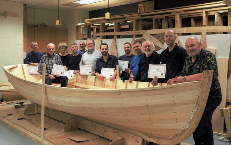 MUN Workshop Punt Participants 768x482