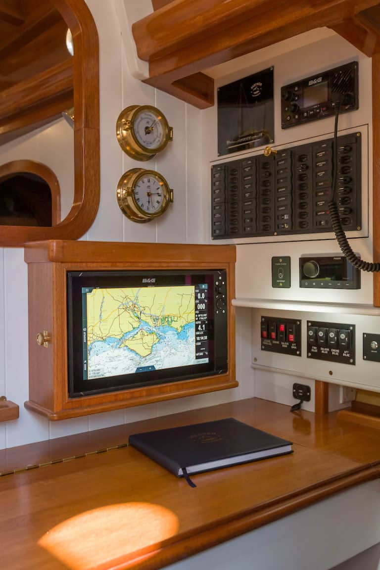 Roman 210615 1450 1 768x1152