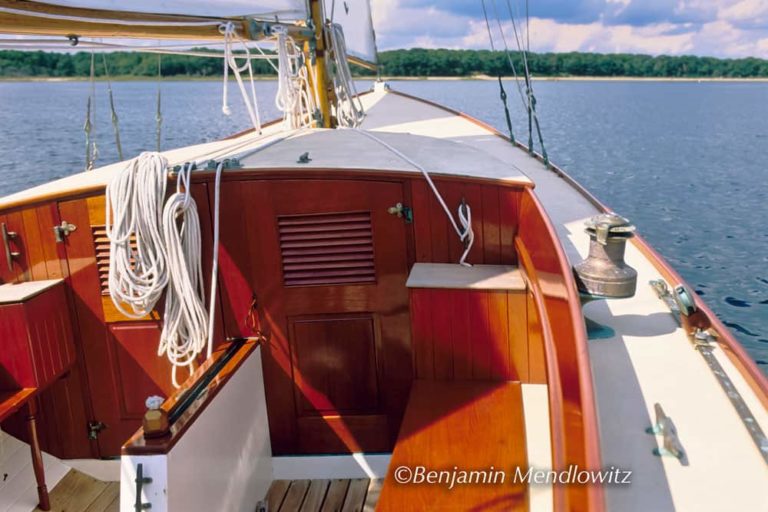 buzzards bay 25 cockpit ben mendlowitz 768x512