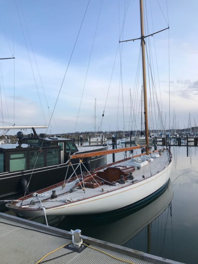 058BD8BD 63D3 4B40 A3BE 587D6423FE4D 768x1024