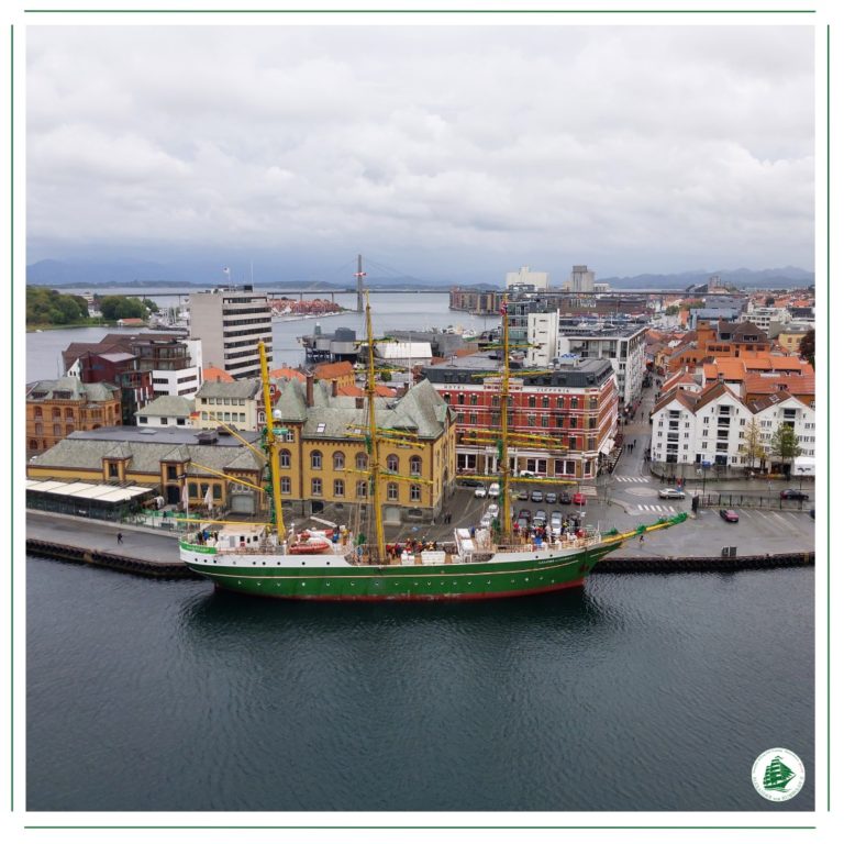 308702792 156419517069593 5401292702572369741 n 768x768