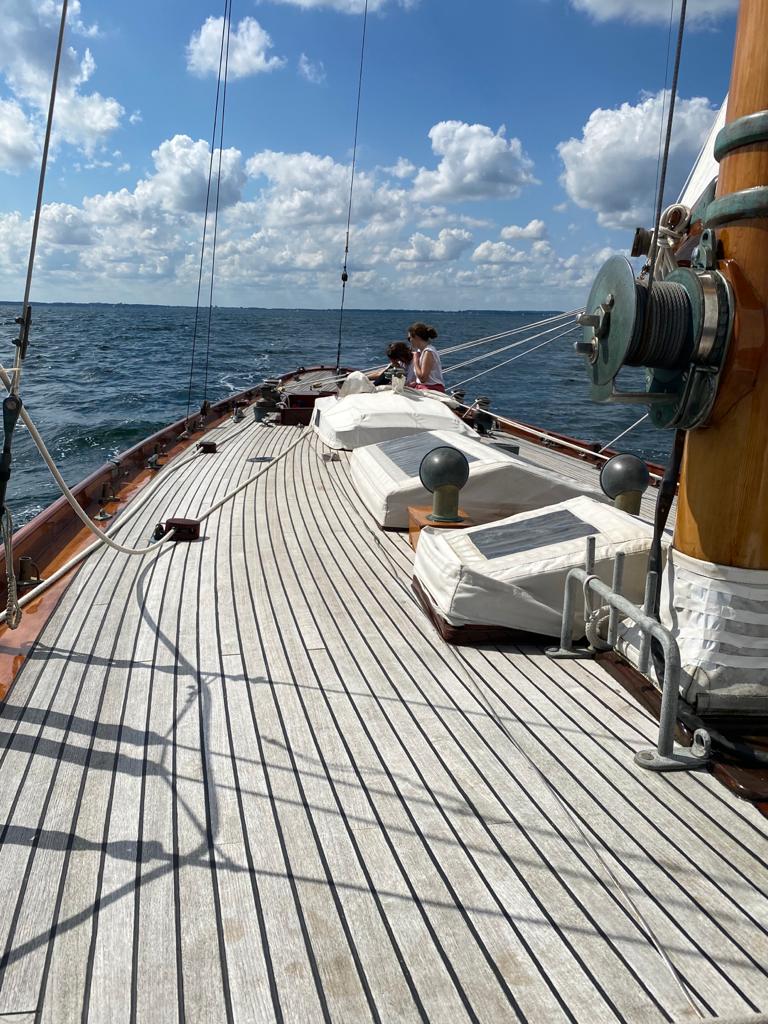 98FFB310 AEE2 4299 94DB 3374893F4306