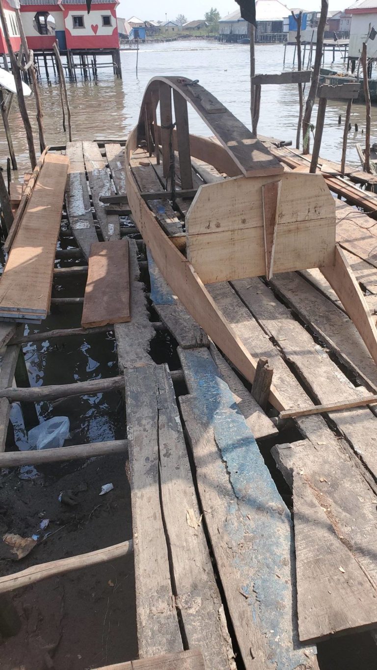 325599105 1555745264892733 6164732890638576533 n 768x1365