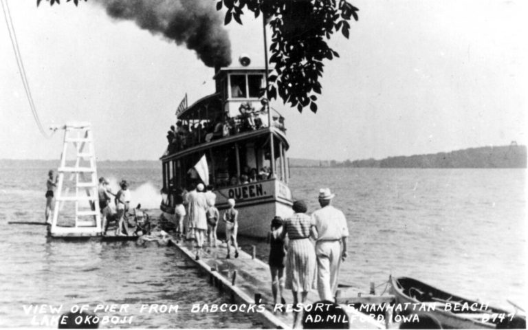 QUEEN 1200x750 1 768x480