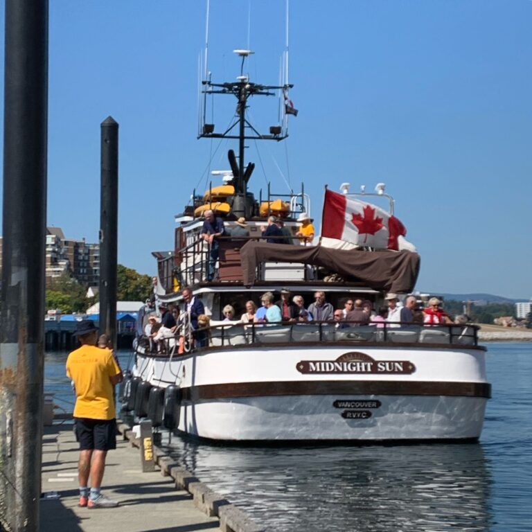 23B51D83 295A 4B20 B222 E14A3C386D8C 768x768