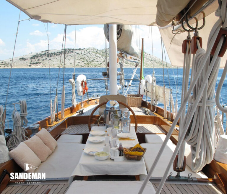 0x0 720 1491201556654a47c964645 768x655