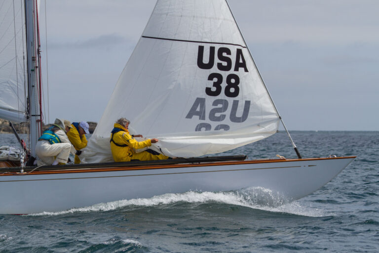 Bruce foredeck Pleione 2015 4 Copy 768x512