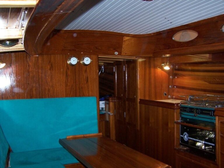 interior six 1 768x576