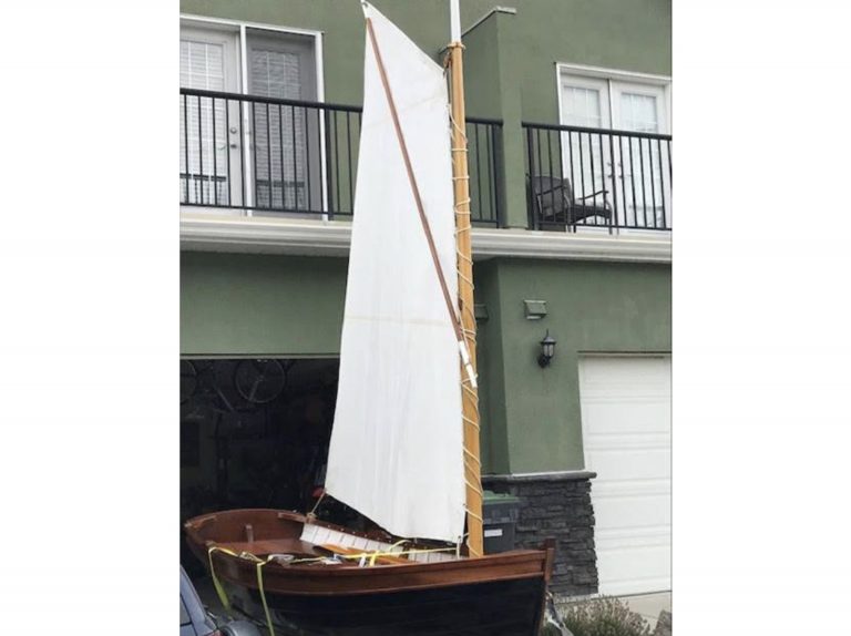 12 White Catspaw Sail Oar Dinghy 1950 7 768x574