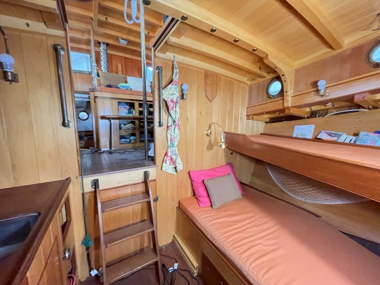 38 Cruising Vessel 2013 SERIANNA 7 768x576