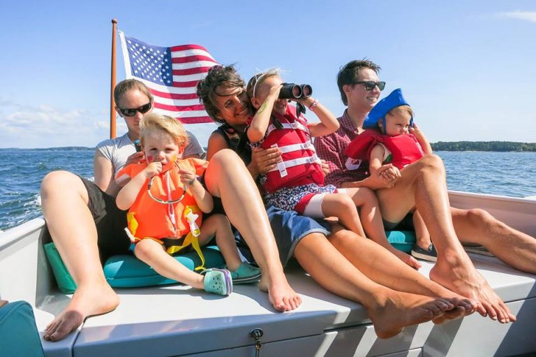 40527523 10155955142942426 2874520301524221952 n 768x511