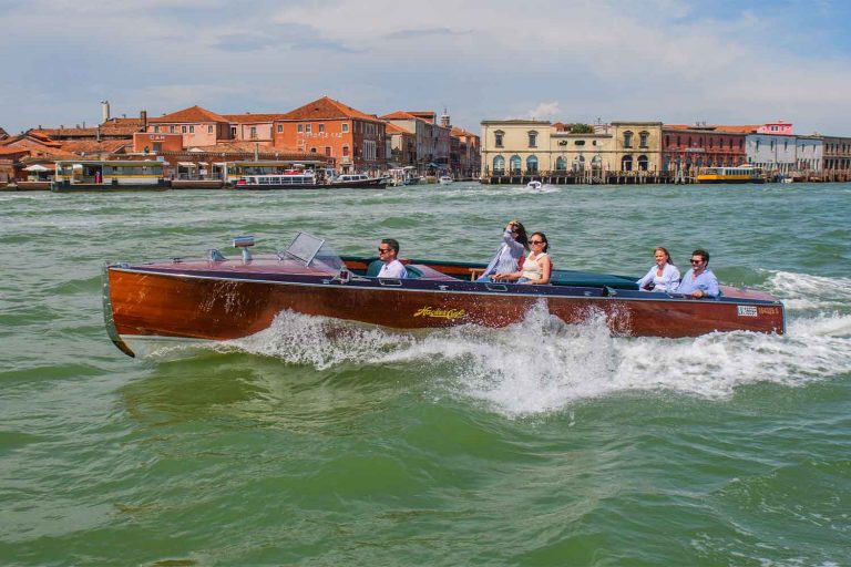 Classic Boats Venice 10 768x512