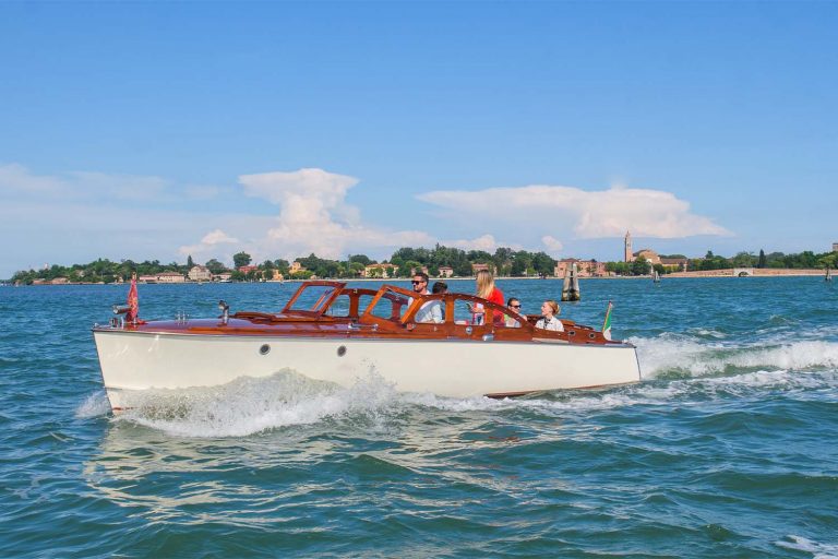 Classic Boats Venice 12 768x512