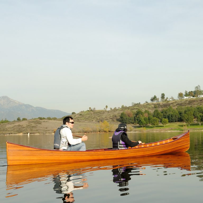 K013 Wooden Canoe with Ribs 18 ft L04 768x768