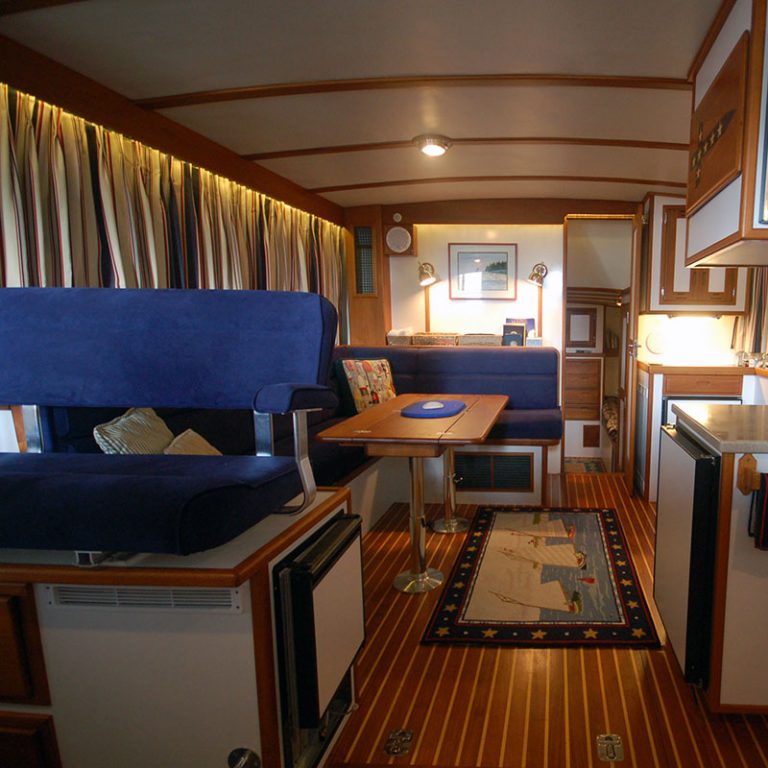 PrettyGirlSalonOverview 768x768