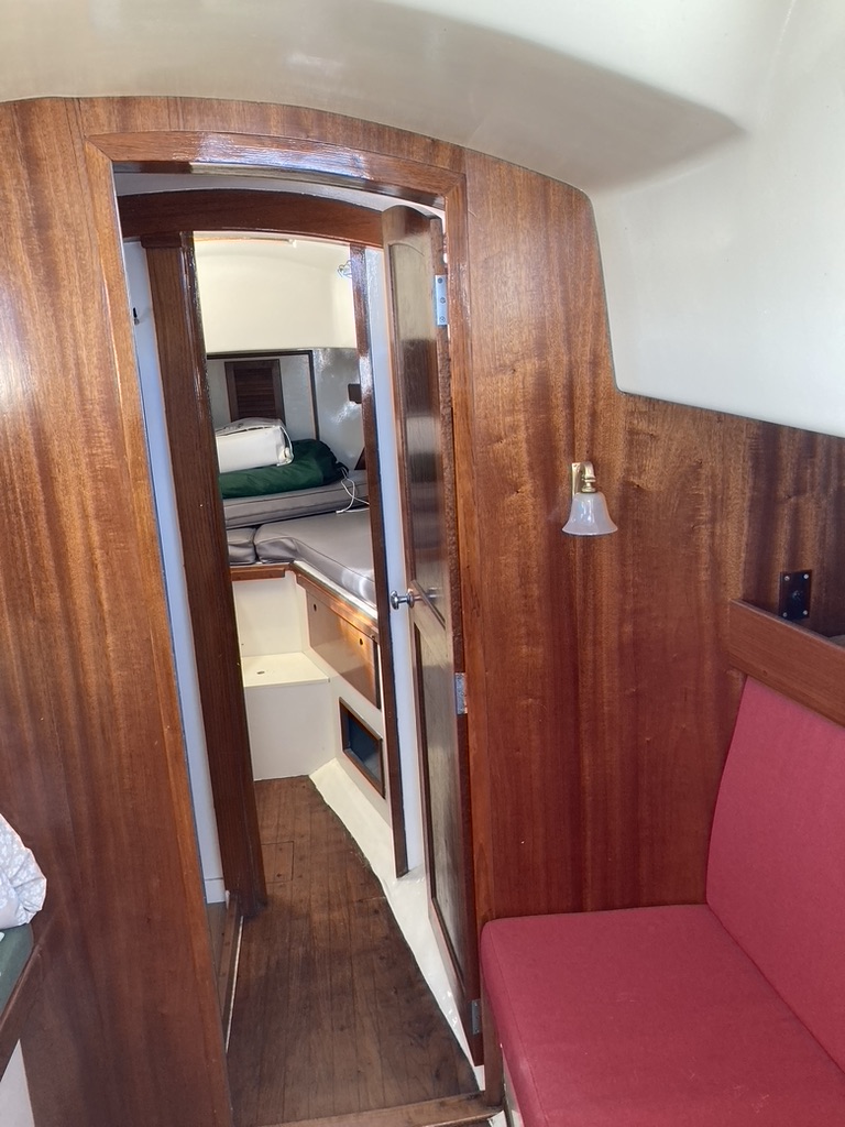 CF8E3A62 1EF9 405F 8025 DBBFF8FA4A6A 1 105 c