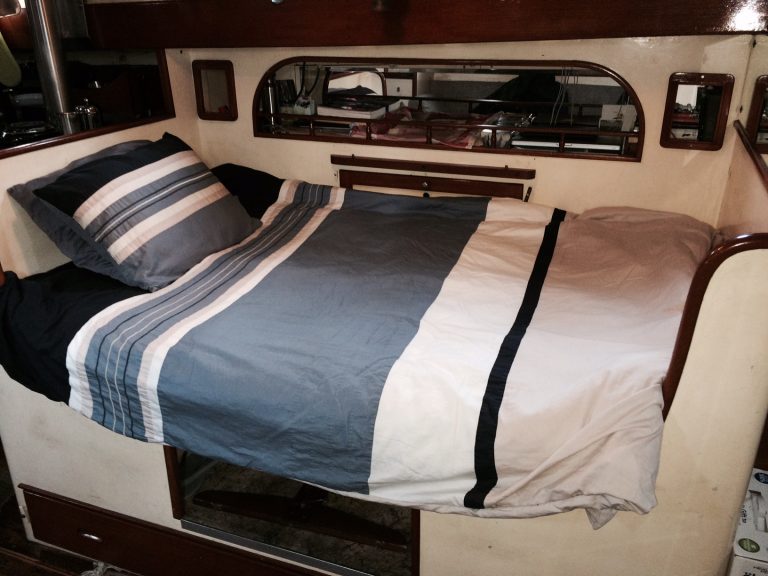 Interior Main Cabin 768x576