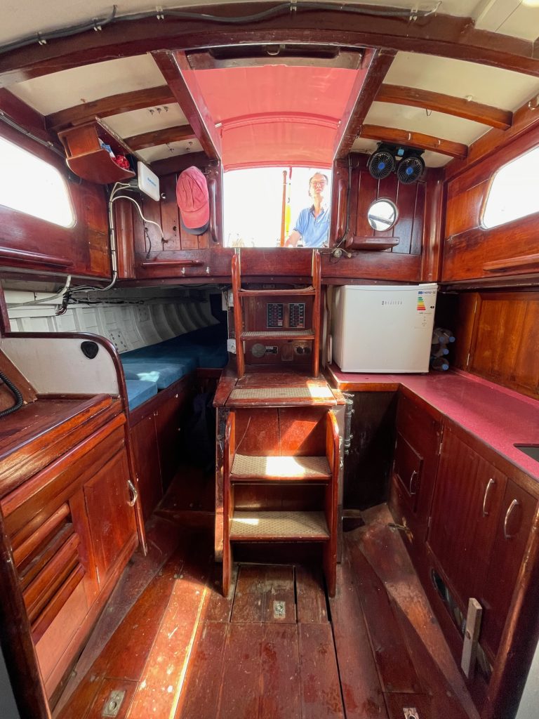 uuid0319F5F3 4CF1 49A4 8CF7 30C4458AB5A1library1type1mode1loctruecaptrue 768x1024